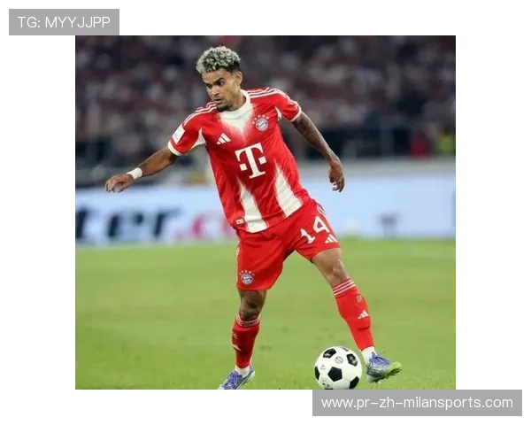 2-1，10人拜仁掀翻大巴黎豪取欧冠4连胜，迪亚斯无敌双响炮染红，蒂亚戈拜仁年薪